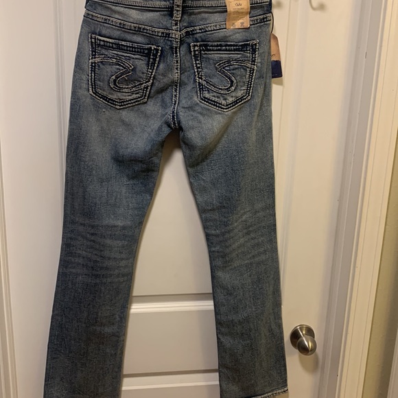 🍂FINAL SALE🍂NWT Silver Jeans - Picture 4 of 4